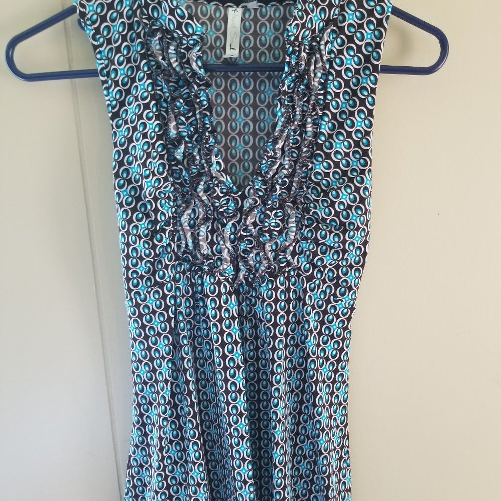 Heartsoul size  M sleeveless top